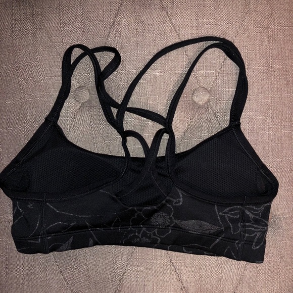 Nike Sports Bra - Picture 2 of 3